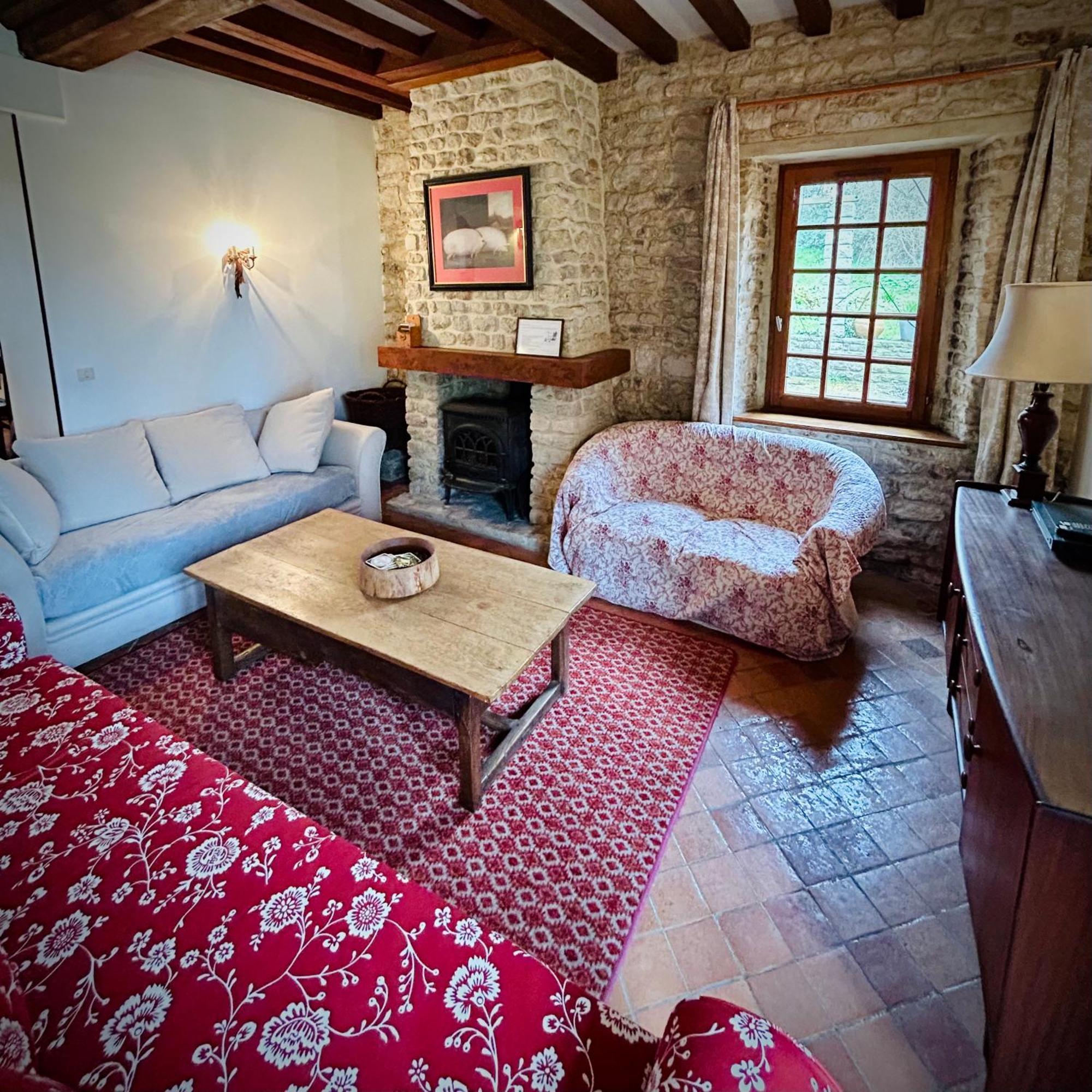Chateau De Monfreville Bagian luar foto