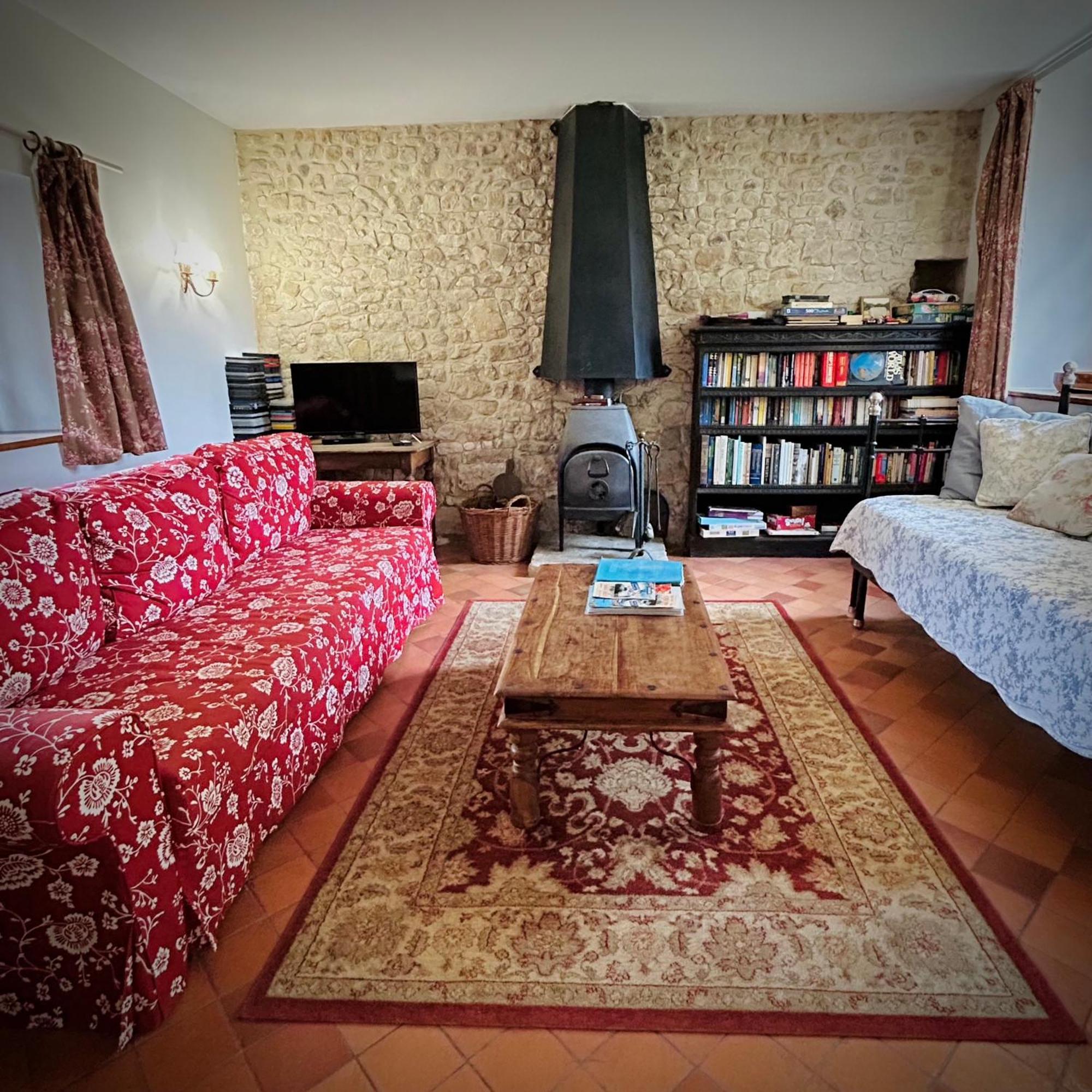 Chateau De Monfreville Bagian luar foto